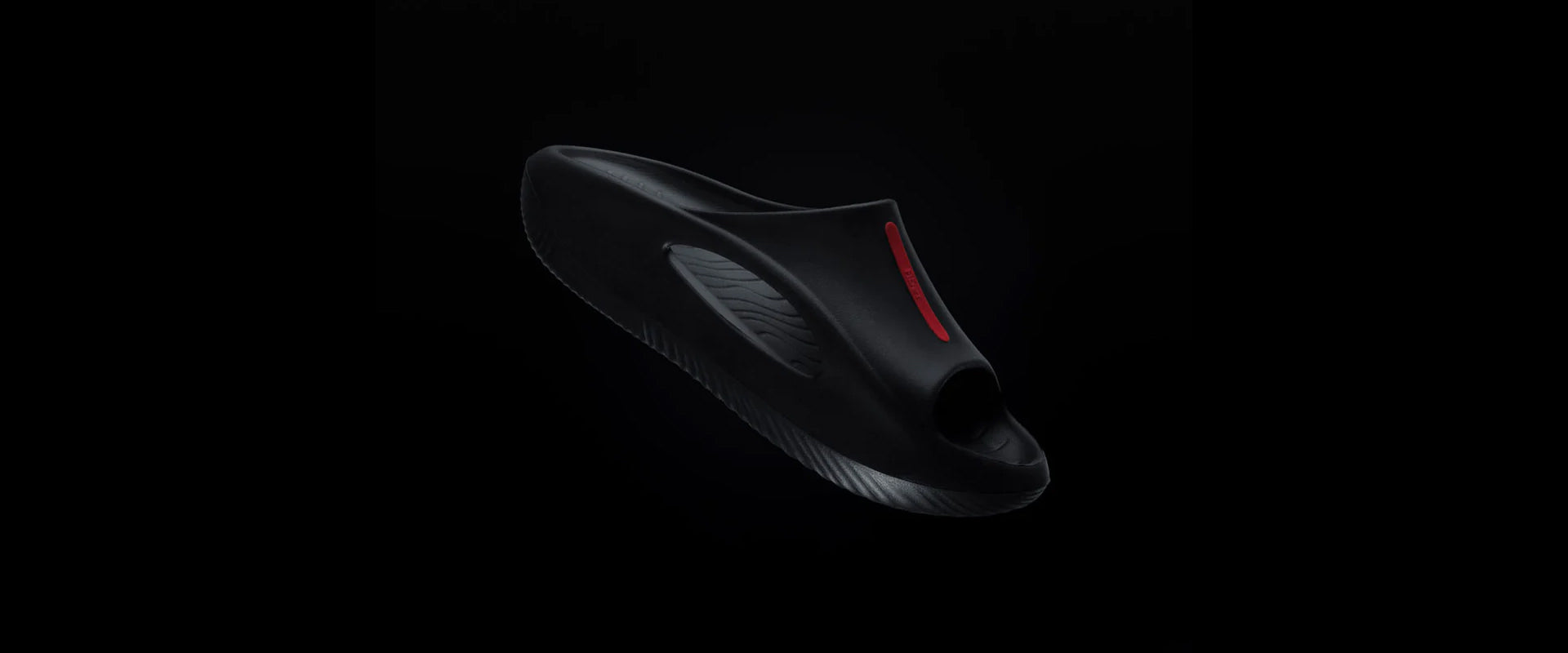 Descubra o Ápice do Conforto com o Chinelo Slide Orbit Fiber