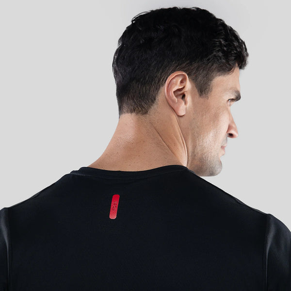 Detalhe da gola da Camiseta Fusion