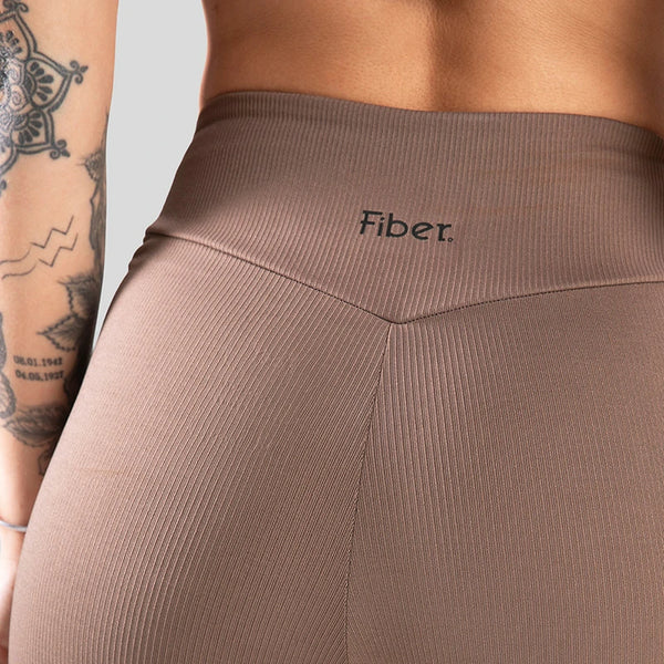 Legging Pro Grid NYX em uso