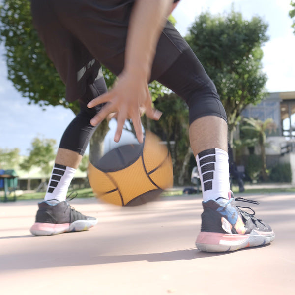 Meia antiderrapante com grip no basquete
