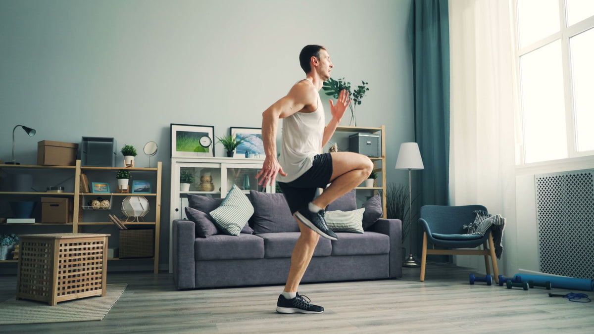 Treino funcional em casa: dicas, exemplos e benefícios para se exercitar eficientemente