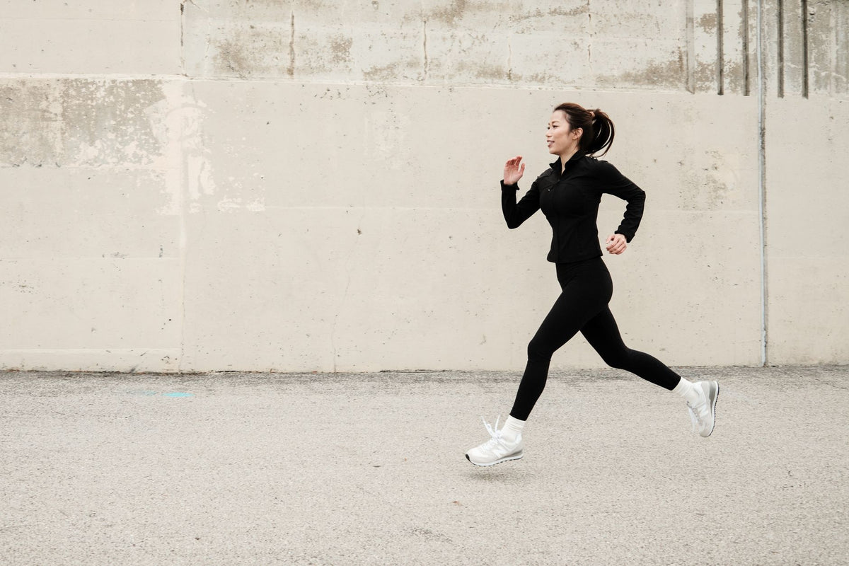 Tênis Fiber Fly Recovery: A Escolha Perfeita para Mulheres Ativas