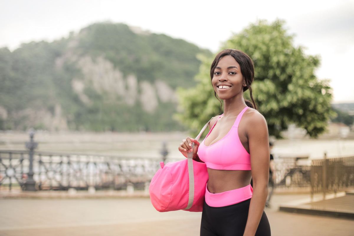 Descubra a Elegância Sustentável com a Blow Bag Fiber: Sua Próxima Bolsa de Ombro