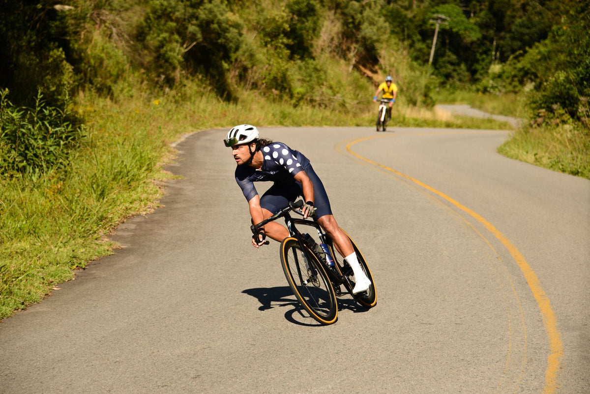 Eleve Seu Ciclismo com o Manguito de Compressão Armsleeve da Fiber