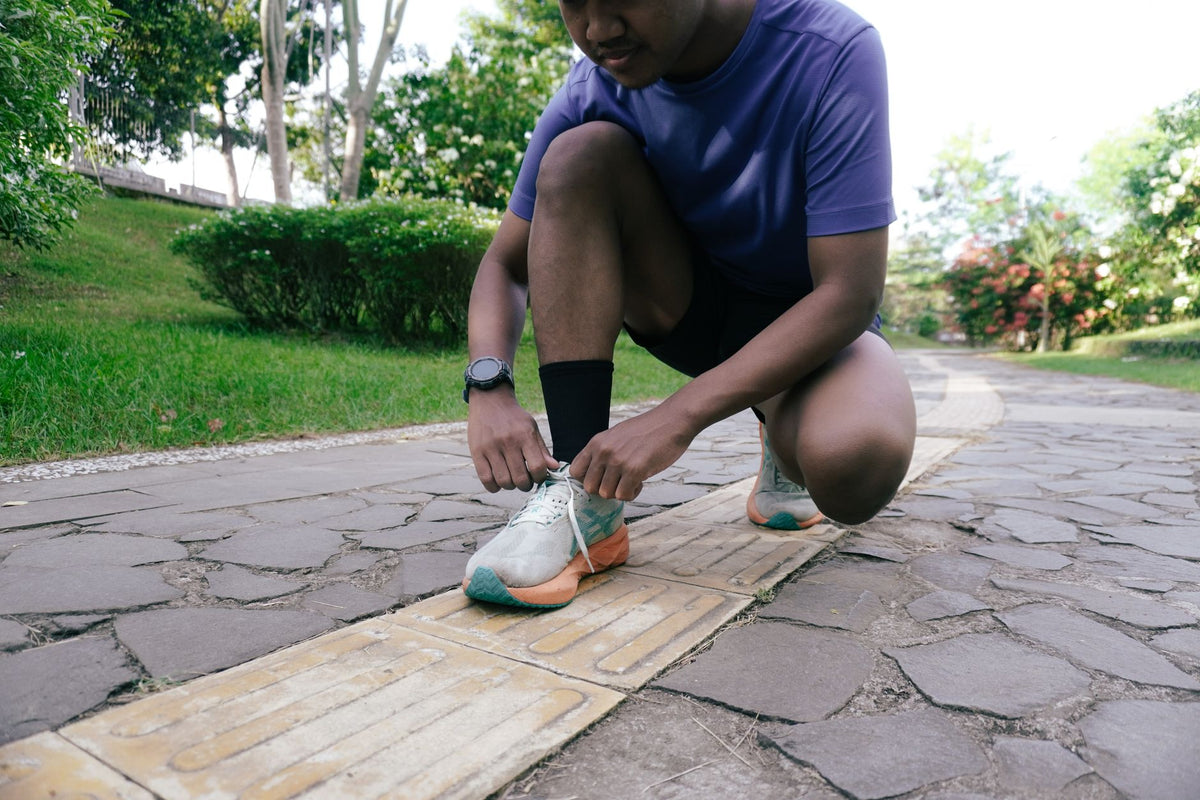 Descubra o Conforto Inovador do Cabedal de Knit com o Tênis Fiber Fly Recovery